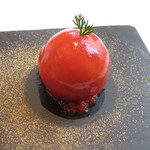 ラ メゾン ドゥ グラシアニ - 淡路島のミディトマトとコンフィチュールとフォアグラの一皿