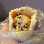 老蔡水煎包 - 鮮肉包=肉まん(15元)