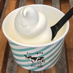 生クリーム専門店 milk - 濃厚生ソフトクリーム