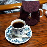 トゥルネラパージュ - コーヒー・ブラジル（ポット￥830）。コーヒーらしい苦味が舌の上に残るが、すっと消える後味の良さ
