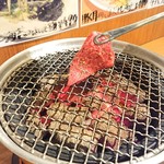 炭火焼肉ホルモン まるは - 