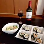 弁天屋 - 太巻き各種とコールスロー