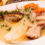 鶏もも肉の白ワイン煮込み