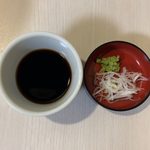 蕎麦いなり - もり蕎麦 生かえし ¥600 の薬味、つゆ