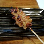 串焼き 巴 - シロ（100円）