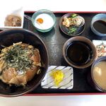 樫野釣公園センターレストラン - サワラあぶり漬け丼