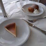 タベルナ ロンディーノ - チーズケーキとババ