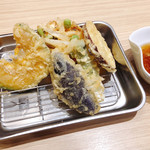 天はな - 野菜の天ぷら五種盛り 390円