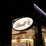 Lindt Chocolat Cafe Ginza - 