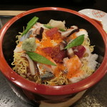 量平寿司 - ばらちらし1296円