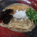 麺匠 克味 - 超濃厚トンコツラーメン￥850