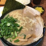 博多とんこつ 天神旗 - 