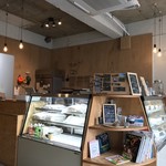 Sandwich&Co. - Sandwich&Co.(サンドウィッチ アンド コー)(東京都世田谷区弦巻)店内