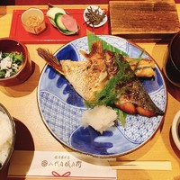 銀座米料亭 八代目儀兵衛 - 