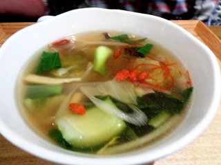 ネオ ガーデン カフェ - 薬膳スープ