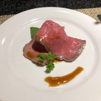 銀座のステーキ 銀座中央店 - A5黒毛和牛 赤身のローストビーフ