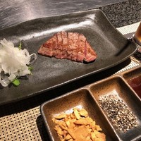 銀座のステーキ 銀座中央店 - A5黒毛和牛 赤身肉の鉄板ステーキ