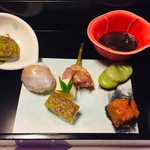 六峰館 - 季節の前菜盛り合わせ