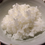 すみや亀峰菴 - ツヤツヤで綺麗なお米…♡
      こんなに美味しい白ご飯、久しぶりでした！