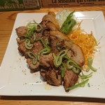 麺 ダイニング タクミ - おつまみチャーシュー