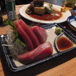 岸田屋 - メジまぐろ　2切れお手つきスミマセン