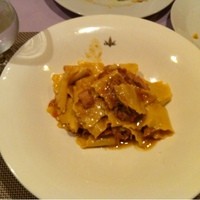 Giglio - 伊達鶏腿肉を白ワインで煮込んだソース パッパルデッレ