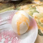 Kinta - ゆで卵にラー油かけ