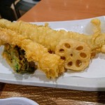 まん天丼 - 満天天ぷら 
            穴子・海老・いか・かぼちゃ・なす・れんこん・いんげん