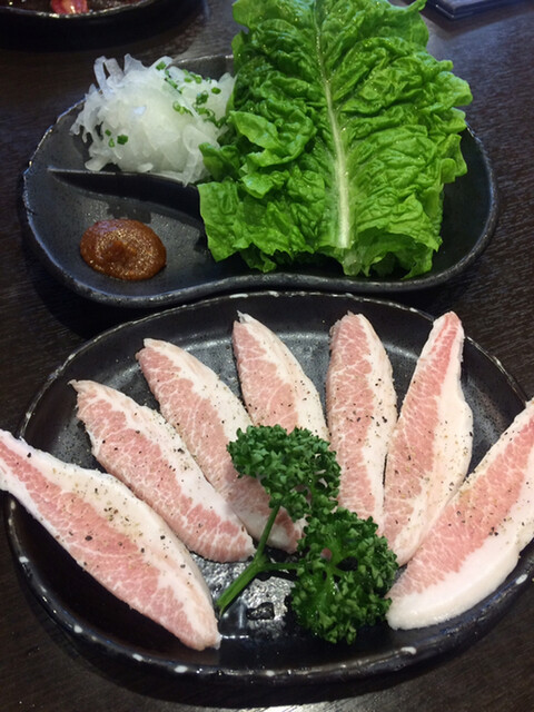 炭火焼肉 やまもと - アグー豚トロ