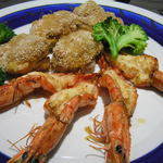 レストラン メルキュール - 有頭海老のチーズ焼き　鶏もも肉のディアブル風