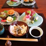 Sumayado Akahamaya - ご夕食は宮古島の食材を使った会席料理です。