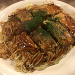 お好み焼 みっちゃん総本店 - 肉玉そがイカ天入り