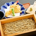 鳥と手打ち蕎麦 とり数寄 - 北海道幌加内産蕎麦粉使用の手打ち蕎麦