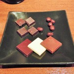 WINE BAR  Adagio - チョコ