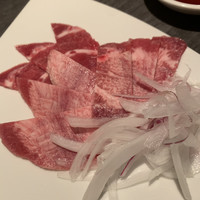 焼肉 にくなべ屋 神戸びいどろ 北野坂店 - 