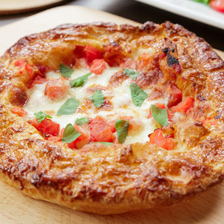 Puff pastry pizza [Pizza]