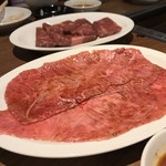 焼肉 ジャンボ - 
