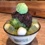 カフェテラス あらみ - 夏季限定。さっぱりした抹茶シロップとあんこ、抹茶アイスの甘みが氷とよく合います。