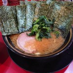 家系ラーメン とらきち家 - 