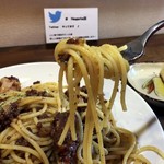 ナガタ店 - パスタは太めなスパゲッティーかな