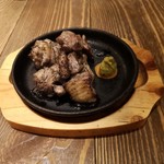Jitokkokumiaifesutatsukajiyamachiten - 地頭鶏焼き　小