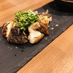 Grilled shiitake mushrooms with bonito ponzu sauce