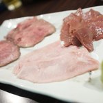 焼肉世界チャンピオン - 肉刺し