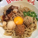 Hinoderamen - ガッツ麺 DX 830円