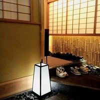 鮨 さかい - お店は靴を脱いで上がる