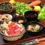 Luxurious lunch ★ Small pot Sukiyaki of specially selected beef