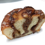 テーラ・テール - シナモンロール（税込 356円）評価＝◯