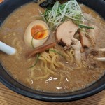 らーめん一騎 - ちゃっちゃ特製醤油アップ