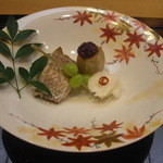 日本料理 旬菜和田 - めばる酒蒸し、里芋田楽、新銀杏、菊花かぶの甘酢漬け。