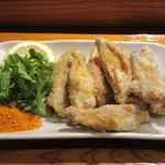 魚虎 - 手羽先唐揚(シオ) 680円